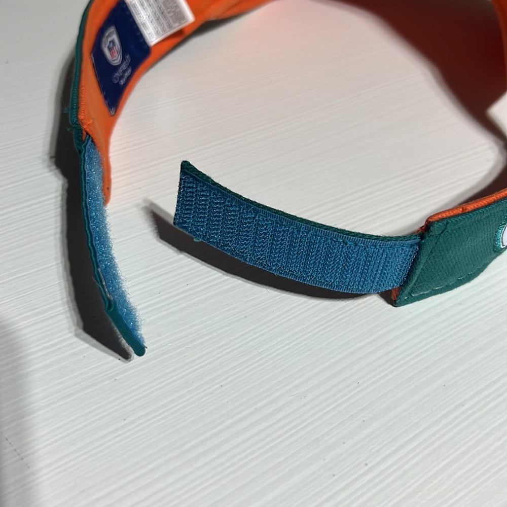 Miami dolphins Reebok visor - Picture 4 of 9